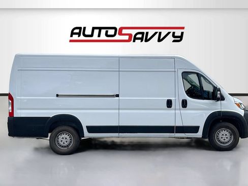 Used 2024 RAM ProMaster 3500 w/ Convenience Group FWD image 8