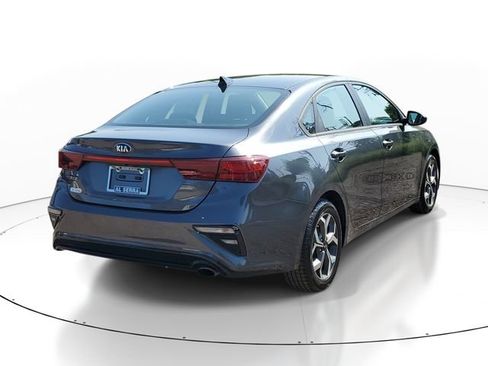 Used 2021 Kia Forte LXS FWD image 4