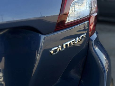 Used 2019 Subaru Outback 2.5i Limited image 42