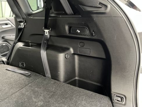 Used 2025 Mitsubishi Outlander SE AWD/4WD image 43
