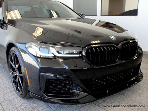 Used 2023 BMW 540i 540i M SPORT PRO+SHADOWLINE PK w/ M Sport Package image 27