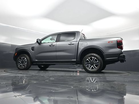 Used 2024 Ford Ranger Lariat w/ FX4 Off-Road Package AWD/4WD image 39