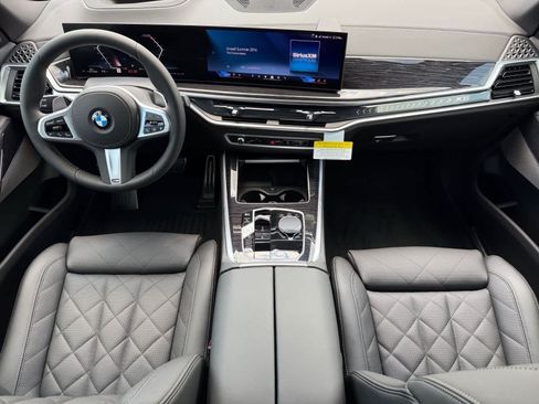 New 2026 BMW X5 xDrive40i w/ M Sport Package AWD/4WD image 21