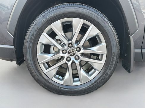 Used 2024 Toyota RAV4 XLE Premium image 43