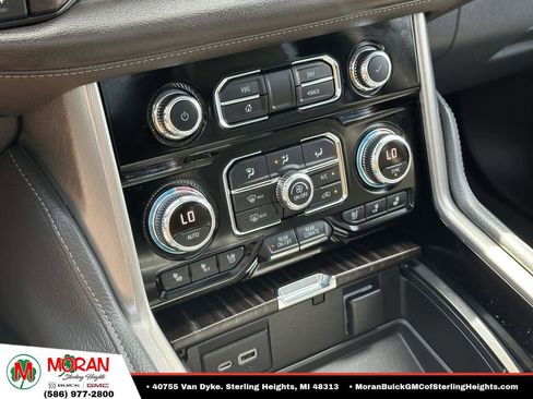 Certified 2021 GMC Yukon XL Denali AWD/4WD image 31