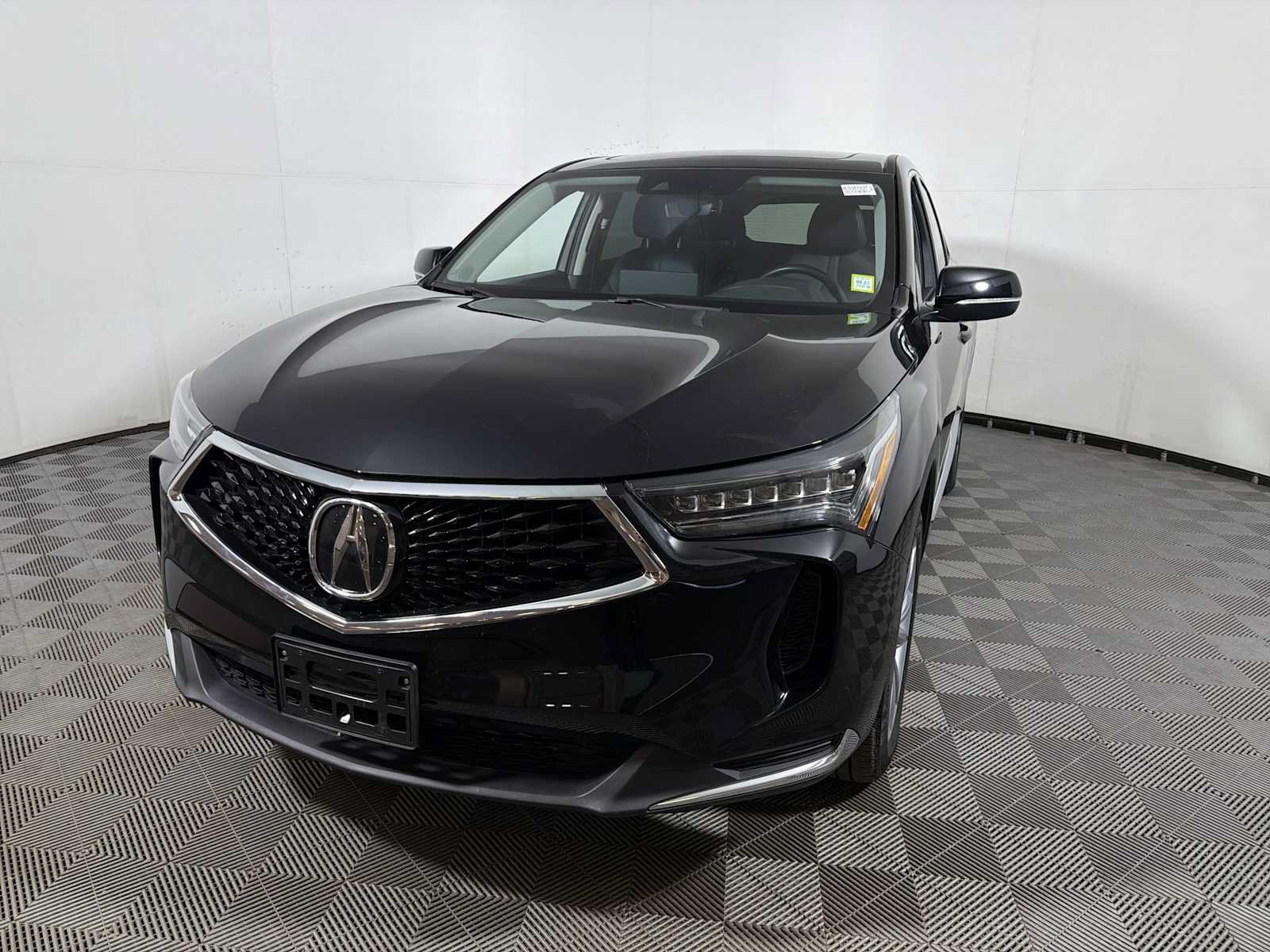Used 2024 Acura RDX SH-AWD image 3