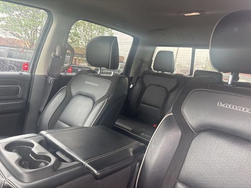 Used 2022 RAM 1500 Laramie AWD/4WD image 12