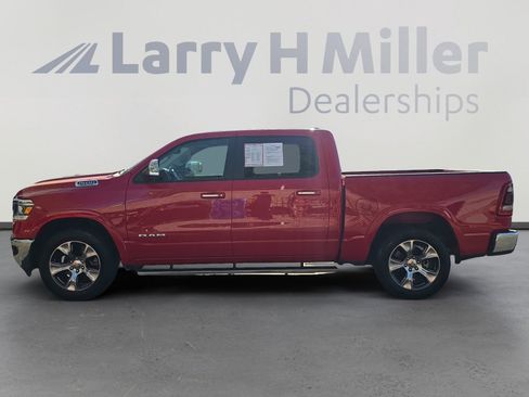 Used 2019 RAM 1500 Laramie AWD/4WD image 2