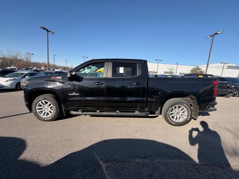 Used 2019 Chevrolet Silverado 1500 RST image 2