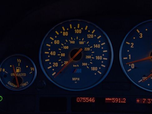 Used 2001 BMW M5 image 26