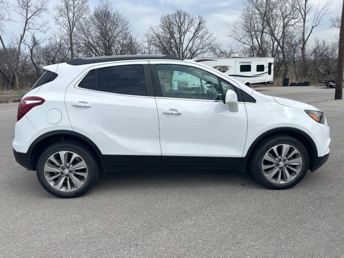 Used 2020 Buick Encore Preferred w/ Safety Package FWD image 4
