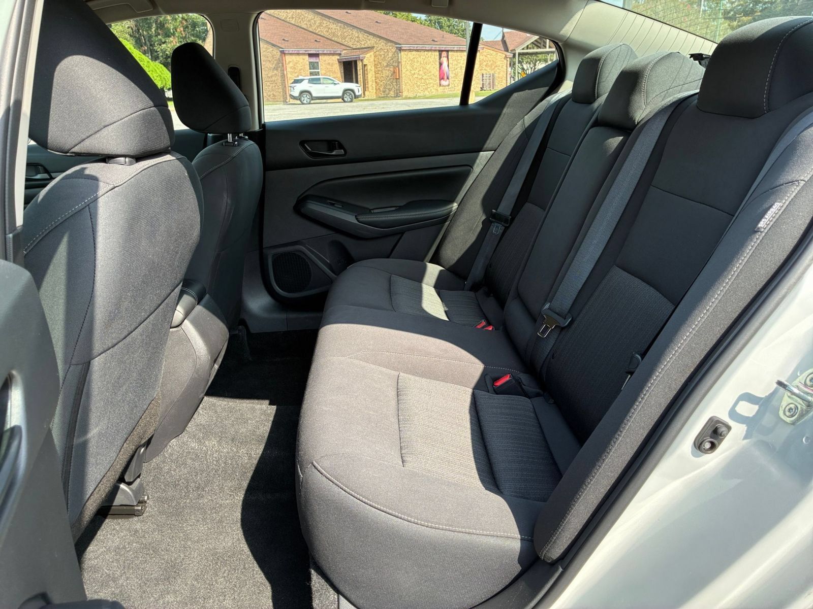 Used 2026 Nissan Altima 2.5 SV FWD image 25