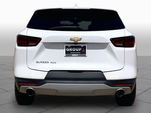 Used 2025 Chevrolet Blazer LT AWD/4WD image 5