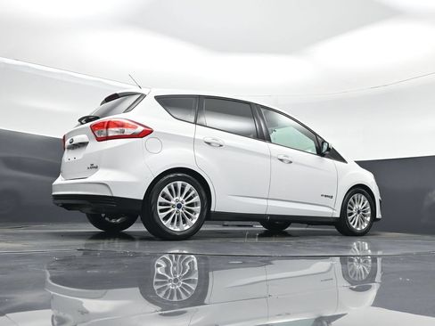 Used 2017 Ford C-MAX SE FWD image 44