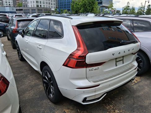 New 2026 Volvo XC60 B5 Plus w/ Protection Package Premier AWD/4WD image 4