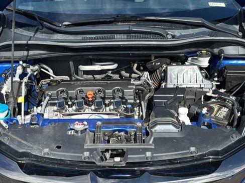 Used 2022 Honda HR-V Sport image 16