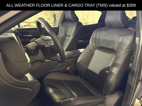 Used 2023 Toyota Crown w/ Advanced Technology Package AWD/4WD image 5