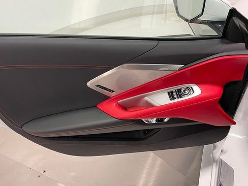 Used 2025 Chevrolet Corvette Stingray Preferred Cpe w/ Battery Protection Package image 72