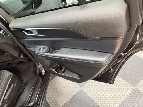 Certified 2024 Jeep Grand Cherokee L Laredo image 41