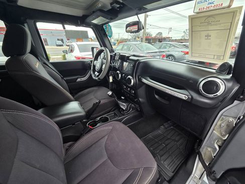 Used 2013 Jeep Wrangler Unlimited Sahara w/ Dual Top Group image 16