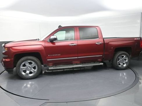 Used 2016 Chevrolet Silverado 1500 LTZ Z71 w/ LTZ Plus Package AWD/4WD image 4