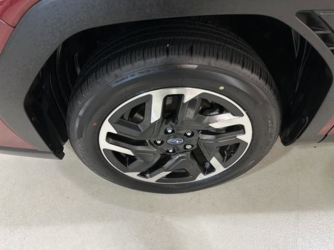 Used 2025 Subaru Forester Limited image 11