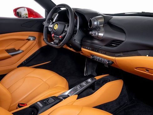 Used 2023 Ferrari F8 Tributo image 47
