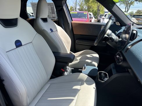 Used 2025 MINI Cooper Countryman S image 13