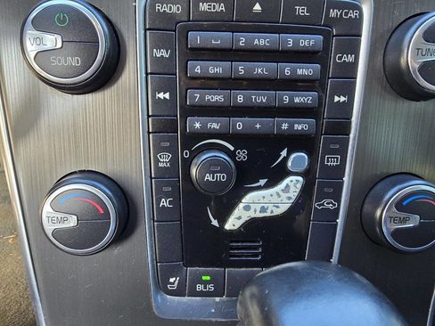 Used 2012 Volvo S60 T5 w/ Multimedia Pkg image 13