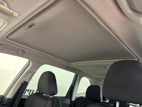 Used 2022 Subaru Forester Premium image 9