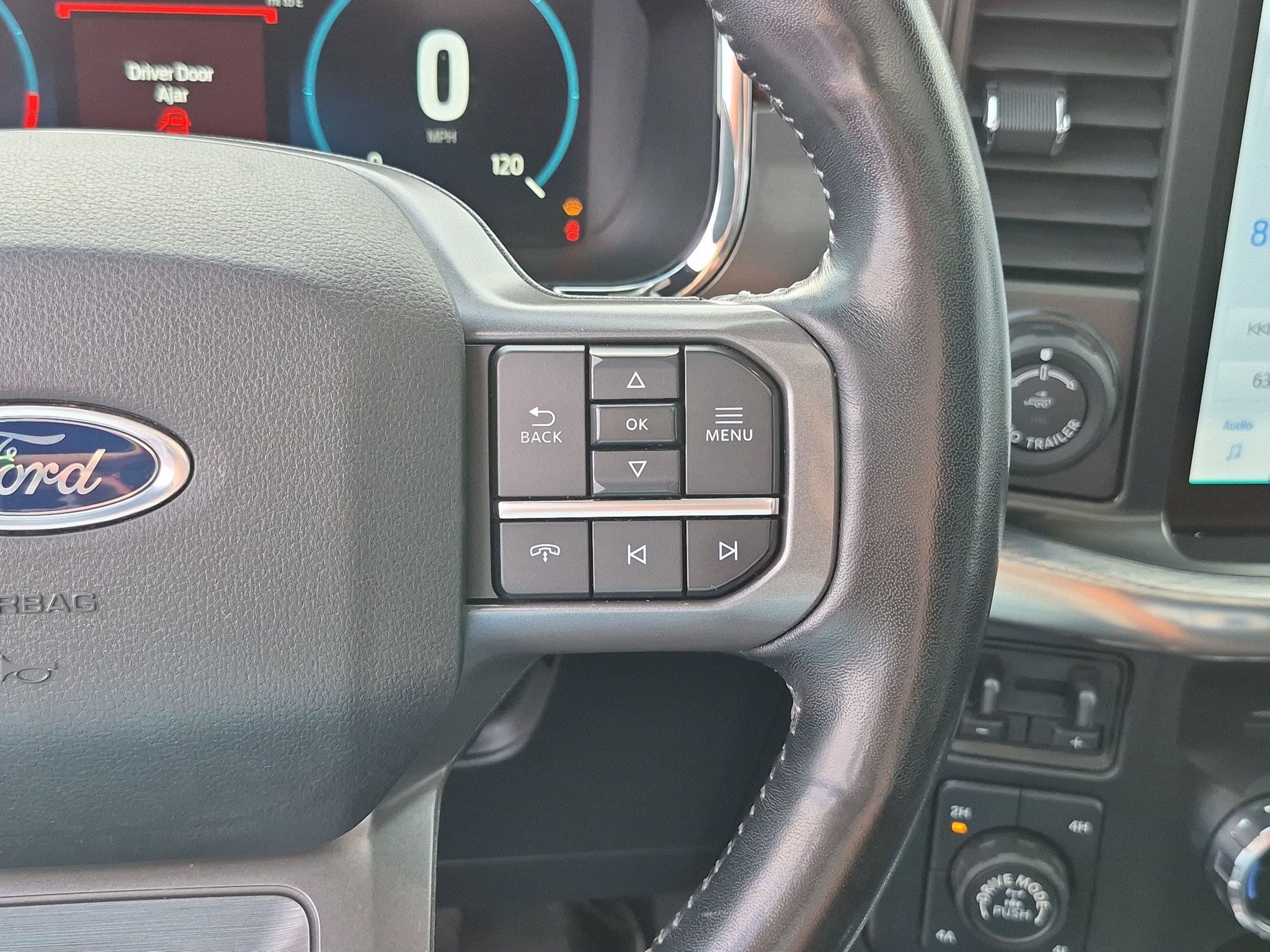 Used 2021 Ford F150 Lariat w/ Equipment Group 502A High AWD/4WD image 19