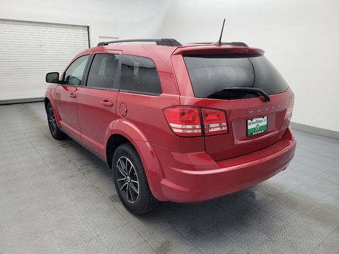 Used 2018 Dodge Journey SE w/ Connectivity Group FWD image 5