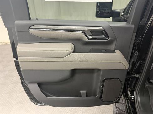 New 2026 Chevrolet Silverado 2500 ZR2 AWD/4WD image 19