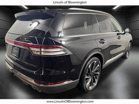 Used 2020 Lincoln Aviator Reserve w/ Equipment Group 202A image 7