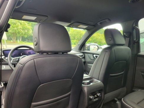 Used 2026 Buick Enclave Sport Touring FWD image 25