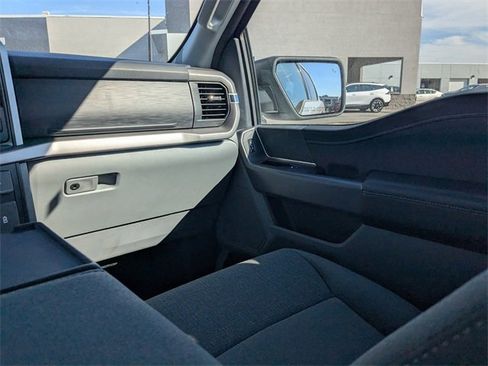 Used 2025 Ford F150 XLT w/ Equipment Group 301A Standard image 17
