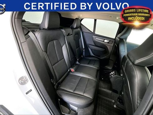 Certified 2024 Volvo XC40 B5 Ultimate w/ Protection Package Premier AWD/4WD image 34