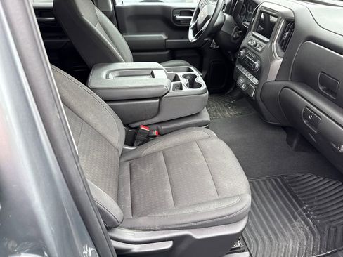 Used 2026 Chevrolet Silverado 1500 Custom RWD image 12