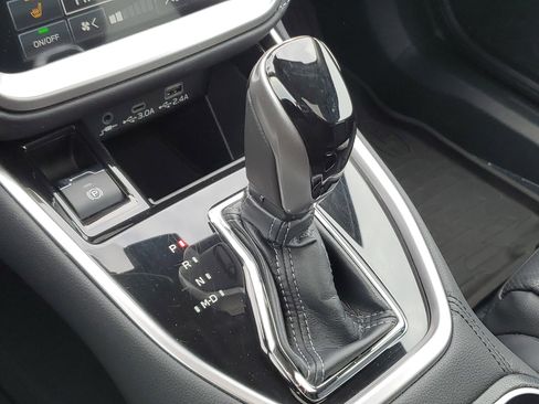 Certified 2023 Subaru Outback Limited image 26