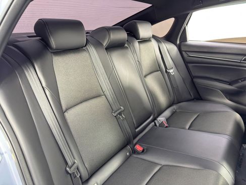 Used 2022 Honda Accord Sport image 34