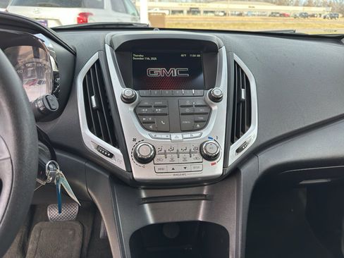 Used 2014 GMC Terrain SLE image 18