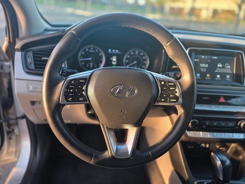 Used 2018 Hyundai Sonata SEL FWD image 23