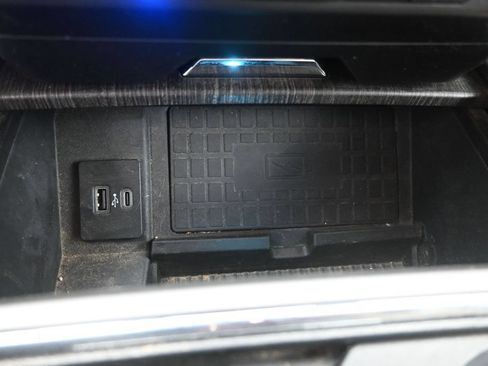 Used 2021 Ford F250 Lariat w/ Lariat Ultimate Package AWD/4WD image 29