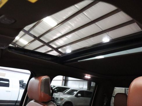 Used 2018 Ford F150 King Ranch w/ Equipment Group 601A Luxury AWD/4WD image 77