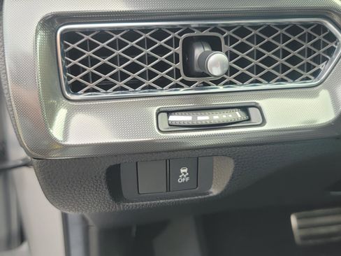 Certified 2025 Acura Integra A-Spec image 33