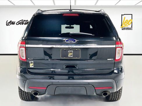 Used 2014 Ford Explorer XLT w/ Equipment Group 202A image 6