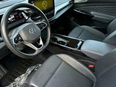 Used 2023 Volkswagen ID.4 S image 7
