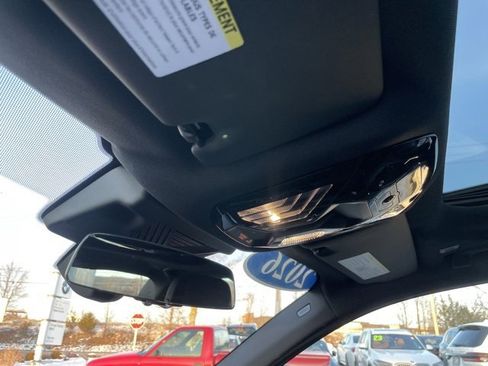 Certified 2026 BMW 530i xDrive w/ M Sport Package image 22