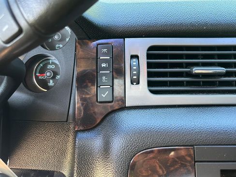 Used 2014 GMC Sierra 3500 Denali w/ LPO, On The Job Package AWD/4WD image 19