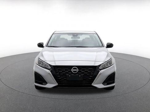 Used 2026 Nissan Altima 2.5 SV FWD image 15
